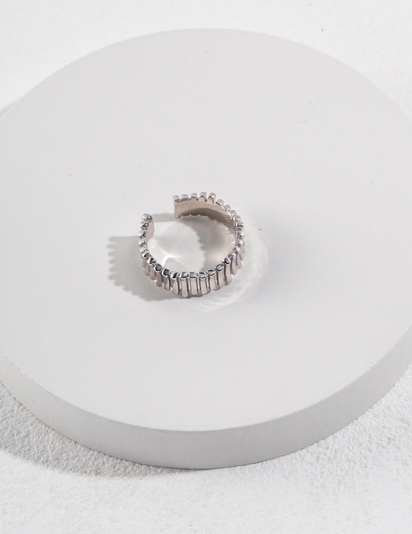 Vanessa Minimalist Ring