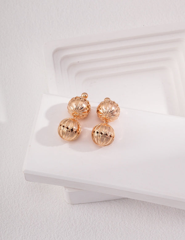 Elaine Drop Earrings