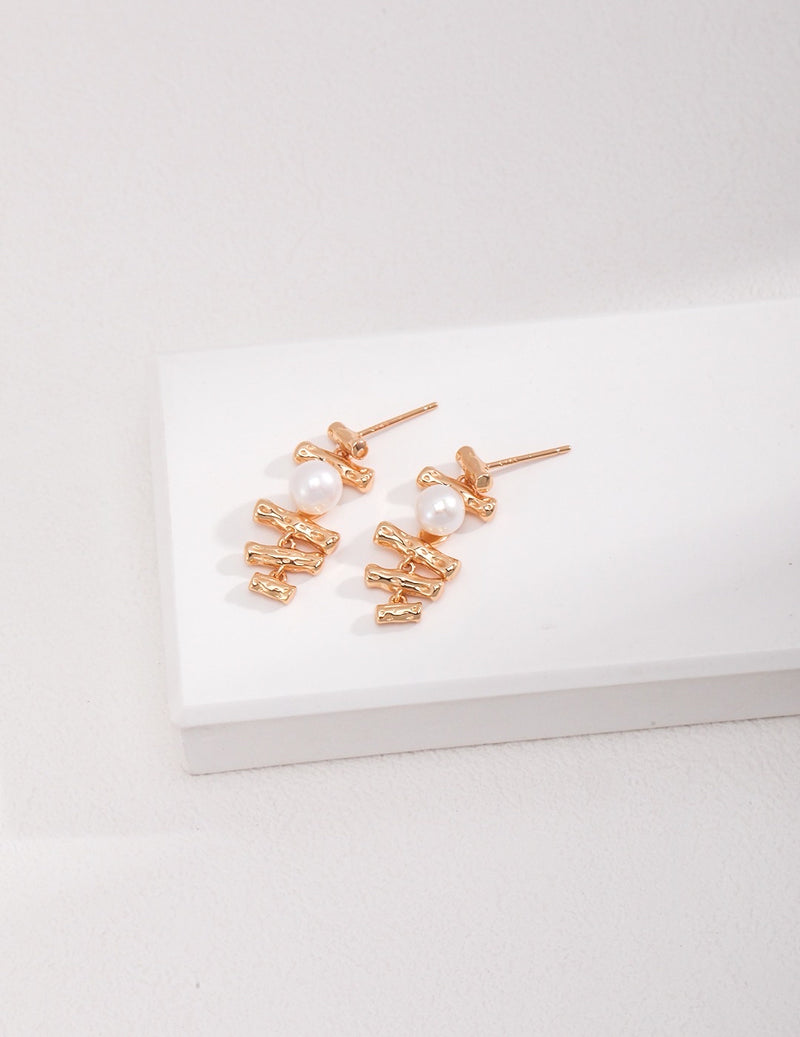 Audrey Pearl Earrings