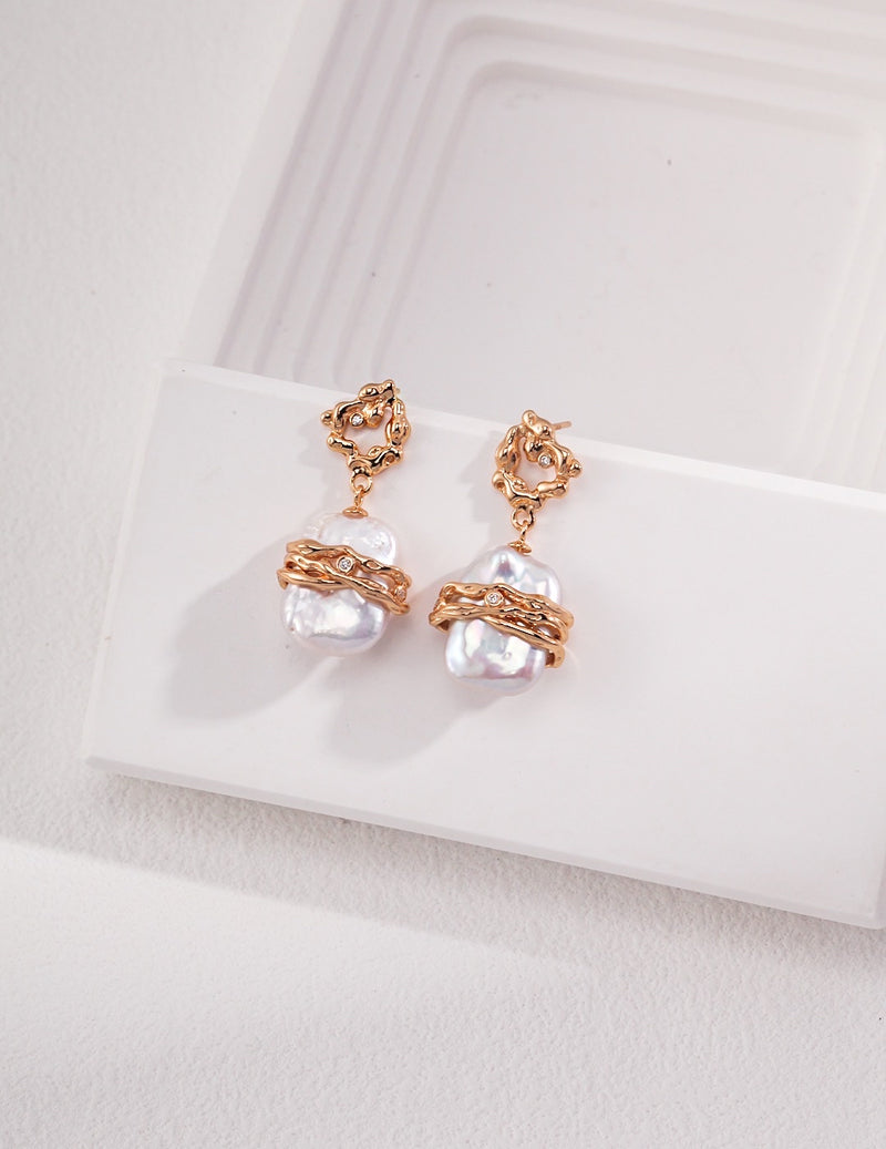 Cathy Pearl Earrings