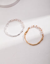 Convenir Minimalist Pearl Bracelet