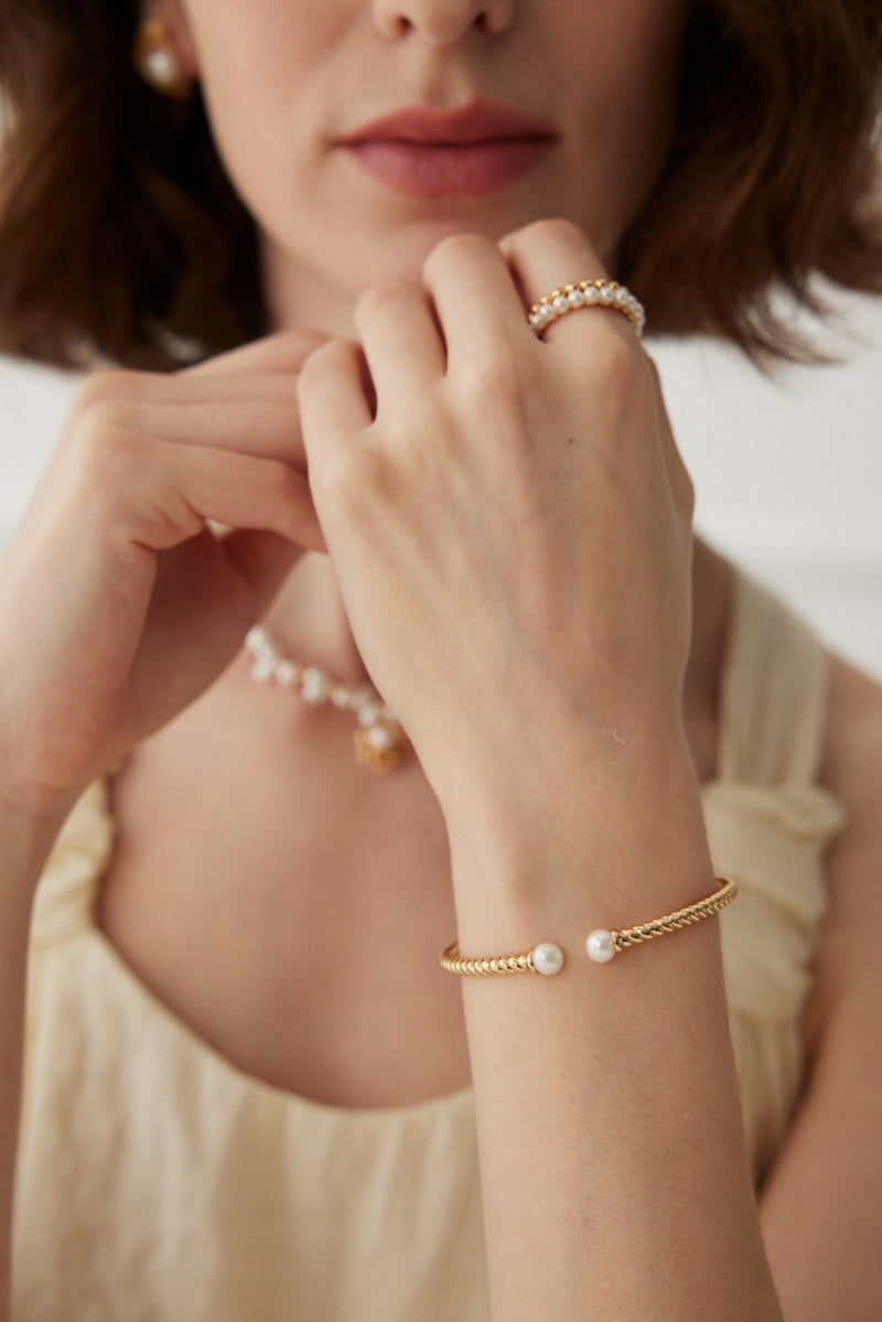 Edna Pearl Bangle