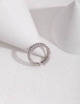 Novia Hollow-Out Ring