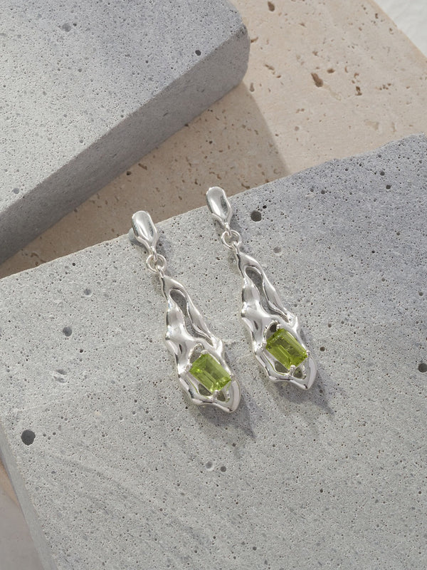 Vera Peridot Earrings