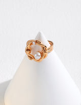 Wanda Pearl Ring