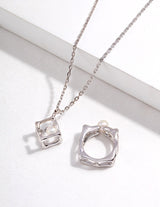 Cube Pearl Necklace