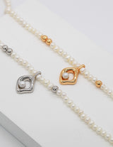 Curve Pearl Necklace